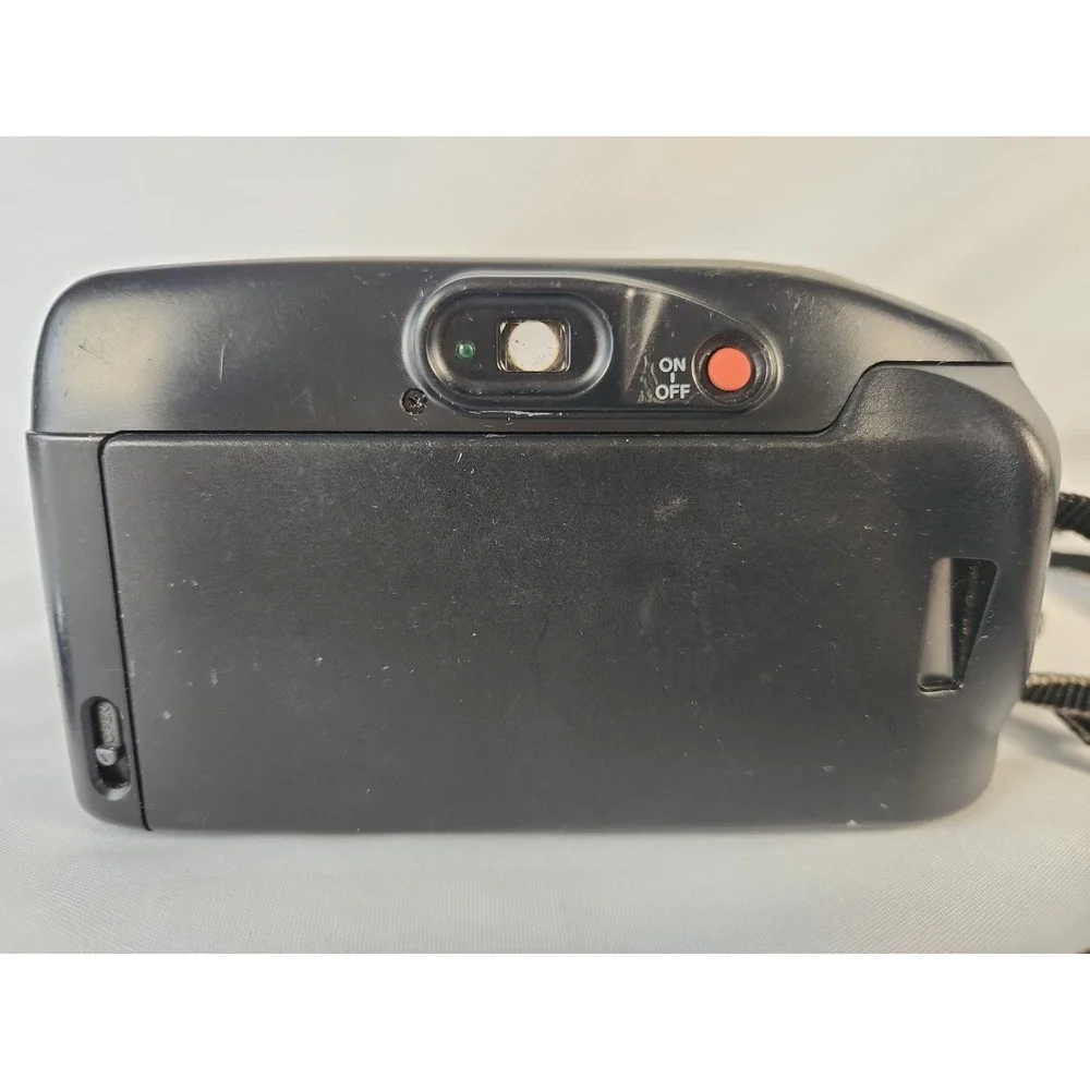 Vintage Canon Sure Shot ZOOM-S 35mm Point & Shoot Film Camera Works 38-60mm
